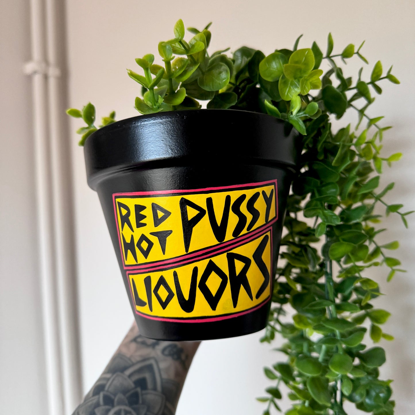 Red Hot Liquors - 13cm Hand Painted Pot